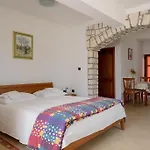 Apartman Nice, Comfortable Cristian With Terrace *