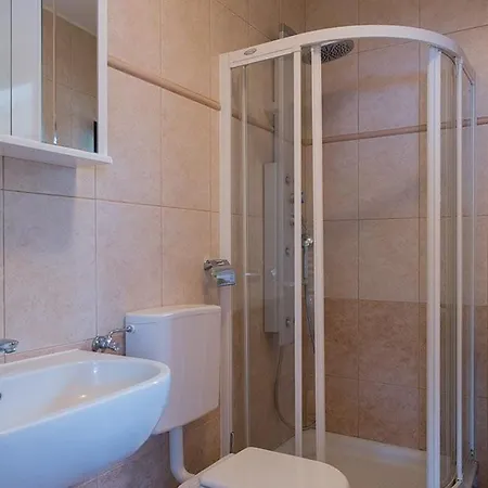 Apartman Nice, Comfortable Cristian With Terrace