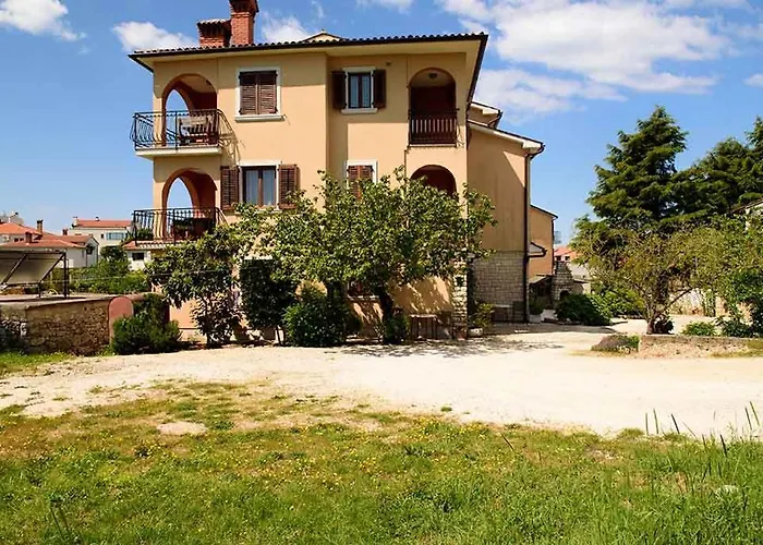 Lejlighed Nice, Comfortable Cristian With Terrace Rovinj